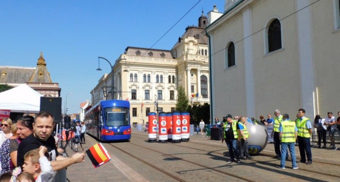 VIDEO La Oradea are loc Campionatul European al Vatmanilor / Ce tramvaie sunt folosite și care sunt probele