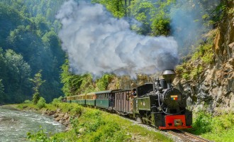 Mocănița de la Moldovița – Huțulca: O aventură captivantă prin Bucovina