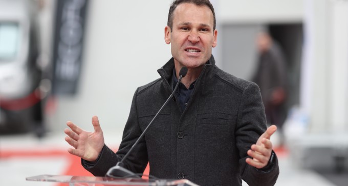 Azilele groazei: Robert Negoiță anunță că directorul DGASPC Sector 3 a solicitat suspendarea