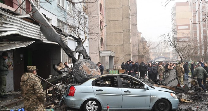 Ucraina arestează patru persoane în cazul prăbușirii fatale a unui elicopter în ianuarie