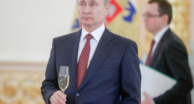 Vladimir Putin: Ar trebui să ne gândim la o linie ferată de mare viteză între Moscova și Donbas