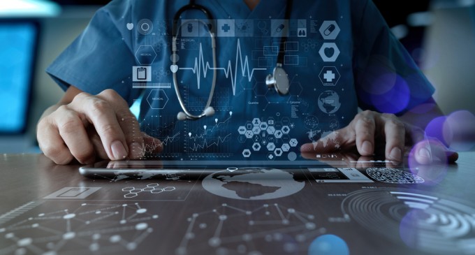 Ce este un Viewer DICOM și ce rol are în comunitățile medicale?