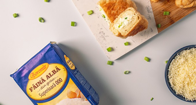 Langoși cu telemea, preparate cu Făina Boromir