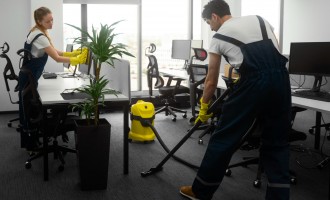Pilonii de Succes: Top 5 Servicii Esențiale pentru Orice Companie
