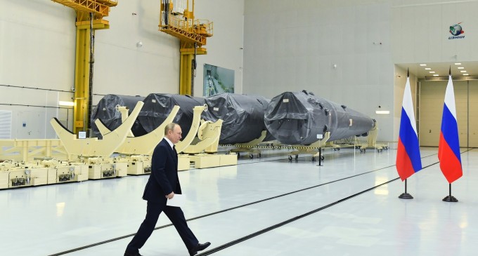 Rusia îşi face stocuri de rachete pentru atacuri asupra Ucrainei în perioada toamnă-iarnă