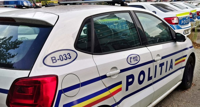 Constanţa: Bărbatul care şi-a înjunghiat soţia în parcarea unui centru comercial, reţinut pentru 24 de ore