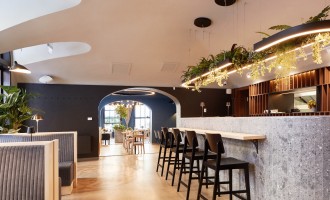 Cafeneaua Veche 9, cea mai veche cafenea din Bucureşti, premiată pentru design interior la Bienala Naţională de Arhitectură