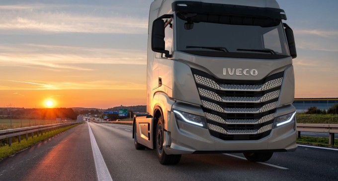 Cele mai utile accesorii pentru camioanele Iveco: o îmbunătățire a eficienței și confortului la volan