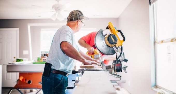 Cum să alegi fierăstrăul circular potrivit pentru proiectele tale?