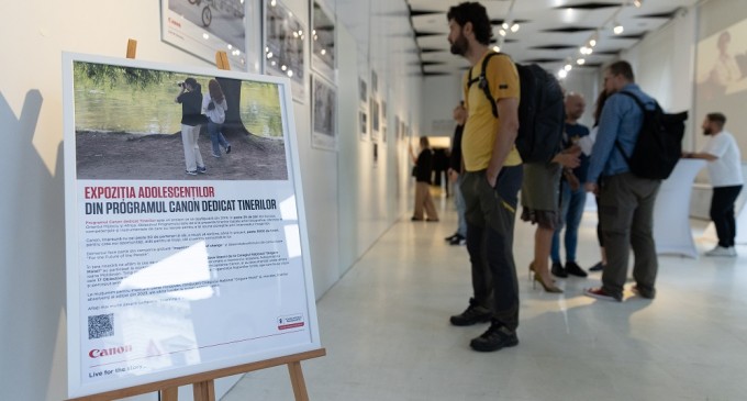 Canon România a oferit cursuri gratuite, de fotografie, liceenilor de la Colegiul Național “Grigore Moisil”, din București.
