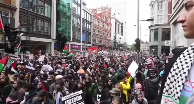 Demonstrații în numeroase țări arabe și musulmane în sprijinul palestinienilor