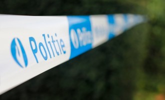 Atac armat la Bruxelles: doi morți, suspectul e căutat de poliție