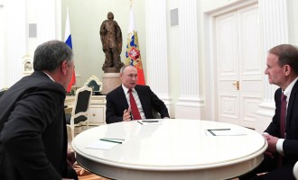 Șeful Dumei de Stat propune ca rușii care părăsesc țara să fie trimiși în gulag dacă se întorc acasă