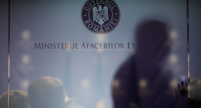 Alertă MAE pentru românii care călătoresc în Franța