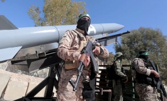 Hamas spune că sunt „lupte violente” în Fâşia Gaza, după ce Israelul a anunţat o extindere a activităţii terestre