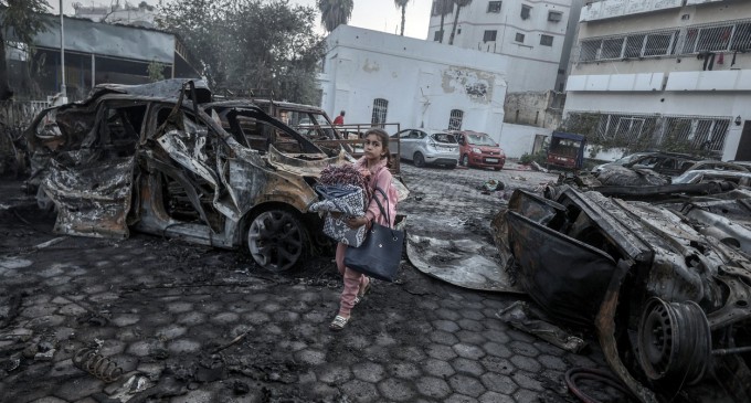 Ministrul iordanian de externe, despre versiunea Israelului şi SUA în legătură cu explozia de la spitalul din Gaza: „Nimeni nu crede această poveste în această parte a lumii”