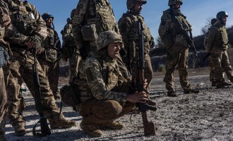 LIVE Război în Ucraina, ziua 615: Primele F-16 pentru Ucraina vor ajunge în România în două săptămâni / Zelenski: Rusia a pierdut controlul evenimentelor pentru a doua oară în acest an / Mike Johnson vrea să decupleze ajutorul pentru Ucraina de cel destinat Israelului