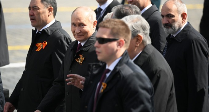 Rusia încheie un acord pentru crearea unui sistem comun de apărare antiaeriană cu o nouă ţară din Asia Centrală