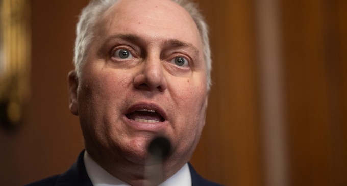 Congresul american, încă fără președinte, se scufundă într-o criză fără precedent