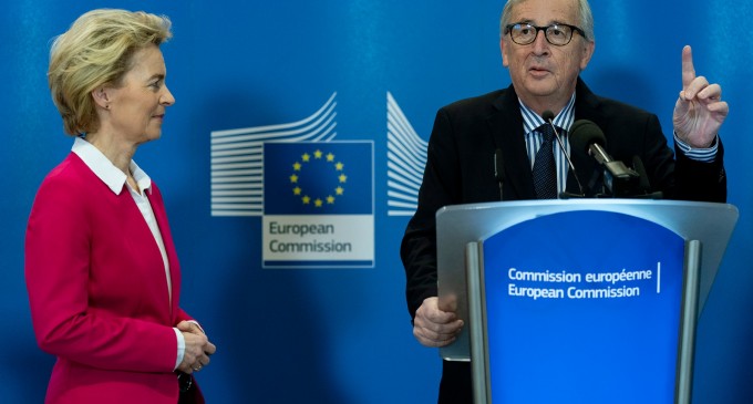 Fostul șef al Comisiei Europene spune că Ucraina nu poate adera rapid la UE: „Este o țară coruptă la toate nivelurile societății”