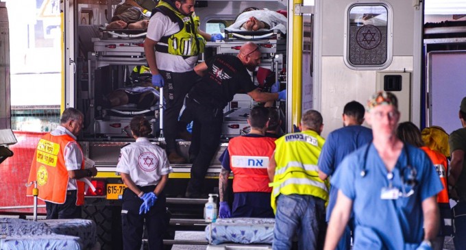 VIDEO Rachetele lansate din Gaza de militanții islamiști lovesc direct în Israel, inclusiv în Tel Aviv