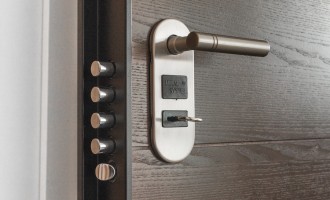 5 moduri prin care îți poți proteja casa și bunurile