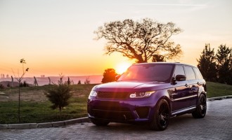 În drum spre aventură: alege o mașină 4×4 de închiriat pentru o aventură off-road