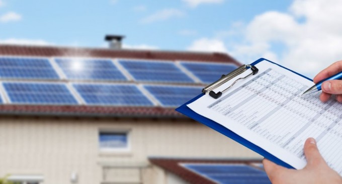 Aspecte Juridice și Reglementări: Cum să Instalezi Legal un Sistem Fotovoltaic
