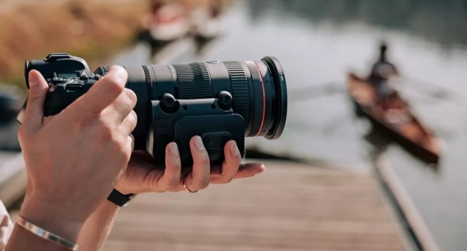 Canon prezintă trei noi obiective RF, care vor oferi tehnologii şi concepte inovatoare fotografilor amatori şi profesionişti