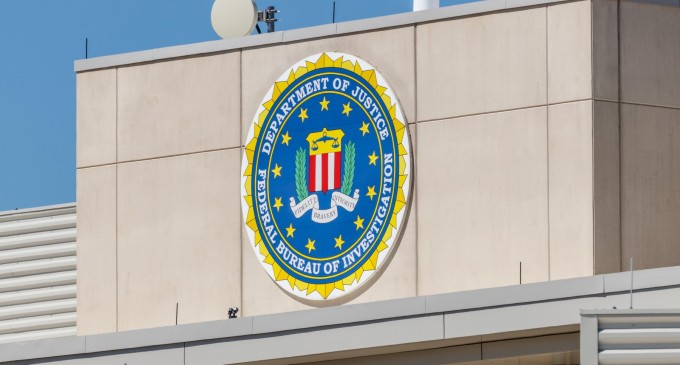 VIDEO FBI investighează explozia unui vehicul la podul care leagă SUA de Canada, lângă Cascada Niagara