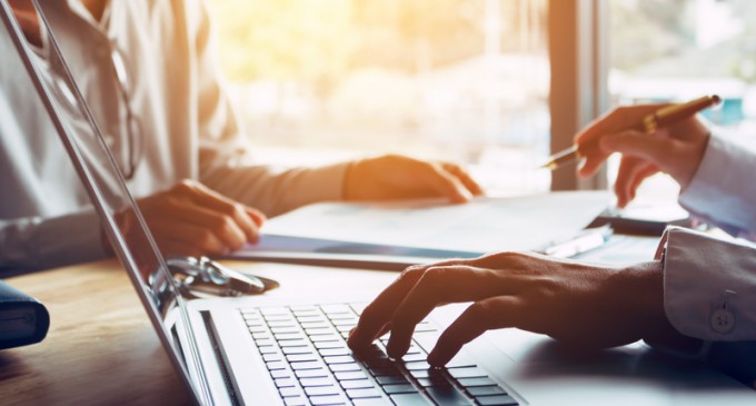 Medicii de familie acuză CNAS că nu le-a plătit integral serviciile pe luna octombrie: „Plata în proporţie de 60-70% – inacceptabilă”