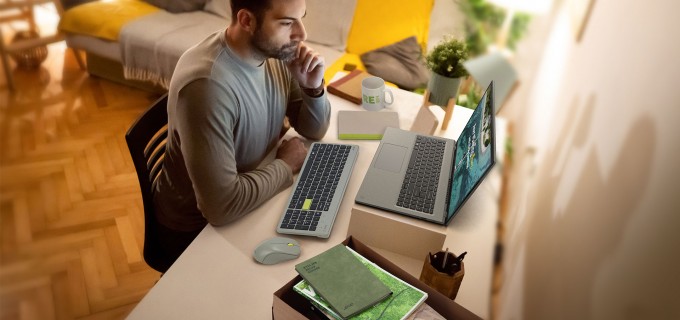 Acer se angajează la neutralitate climatică pentru linia de laptopuri Vero