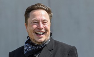 Elon Musk merge la Roma pentru un miting de dreapta