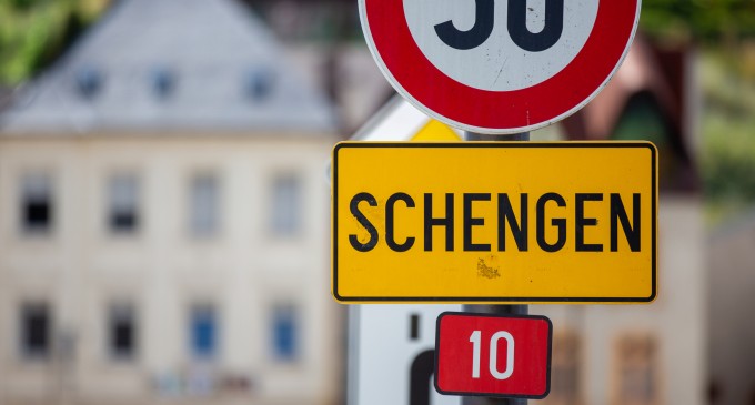 BREAKING! România intră în Schengen. Acord politic cu Austria și Bulgaria pentru aderare cu frontierele aeriene și maritime din martie 2024 / Reacția lui Ciolacu