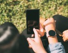 Noua Zeelandă: Prim-ministrul Christopher Luxon a anunţat interzicerea telefoanelor mobile în şcoli