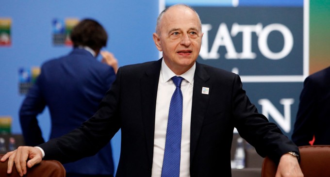 Intrarea Ucrainei, Moldovei, Georgiei în UE şi NATO este calea ca România să „evadeze” de la „periferia Europei”, spune Geoană: „Trebuie să începem să ne promovăm”