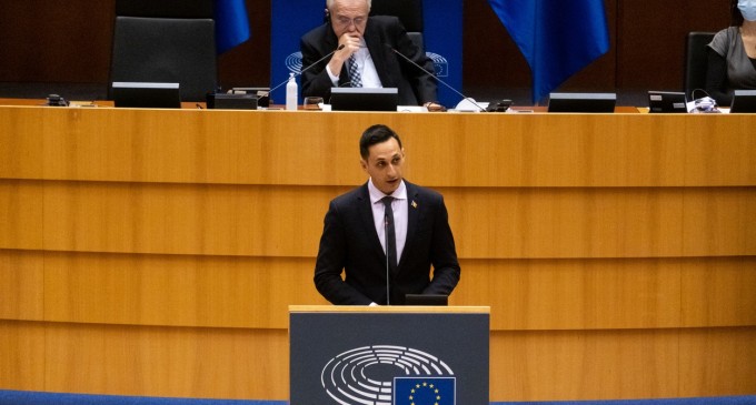 Vlad Gheorghe (USR): Cătălin Drulă trebuie să înceteze acum / Nu se poate să îi copiem pe Dragnea şi pe Dăncilă