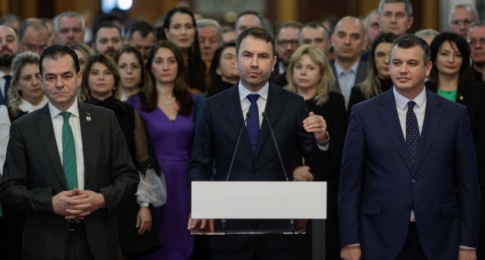 Senator USR, despre alianţa PNL-PMP din Consiliul Local Iaşi: Orice alianță a PMP cu alte partide împotriva USR ar fi greu de explicat