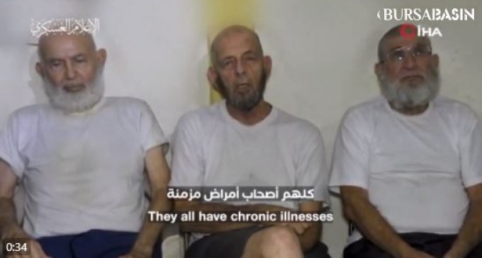VIDEO Hamas a difuzat o înregistrare video cu trei ostatici israelieni în vârstă care cer Israelului să-i elibereze