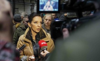 Marinika Tepic, o lideră a opoziției sârbe cu origini românești, spune că va continua greva foamei, deși starea ei se înrăutățește