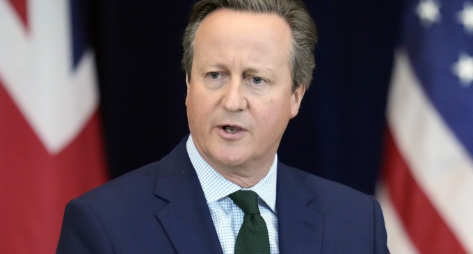 Marea Britanie le va interzice coloniștilor israelieni violenți să intre în țară