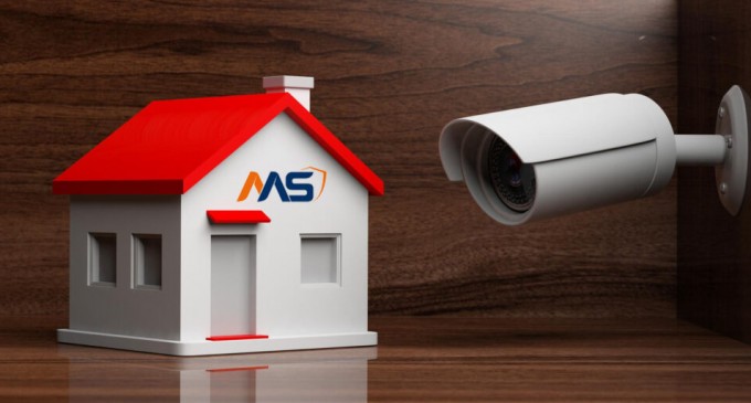 Securizeaza-ti locuinta de sarbatori cu un sistem de supraveghere video