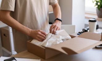 Ai nevoie să trimiți diverse colete în afara țării? Top 5 aspecte pe care trebuie să le ai în vedere când apelezi la un astfel de serviciu