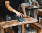 Îți place să recondiționezi mobilierul vechi? Top 5 accesorii pe care trebuie să le ai la îndemână pentru orice proiect