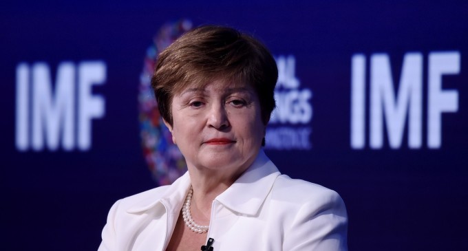 Șefa FMI, încrezătoare în perspectivele economice, în pofida incertitudinilor: „Economia mondială s-a dovedit a fi surprinzător de rezilientă”