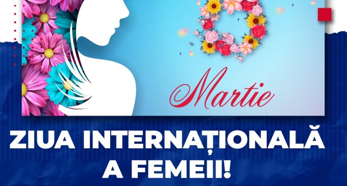 Flori şi zâmbete oferite de membrii Mişcării România Suverană cu ocazia zilei de 8 martie