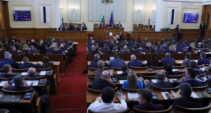 Bulgaria trimite Ucrainei 110 vehicule blindate