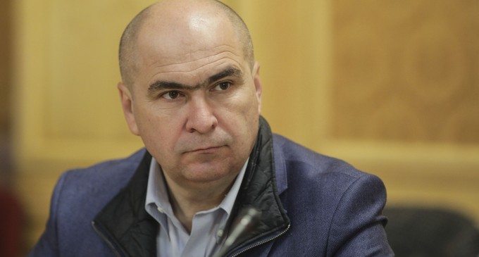 INTERVIU „Statul român este disfuncțional. Nevoia de schimbare este colosală, dar e Bolojan discutat ca prezidențial? Nu! Iar românii văd asta”