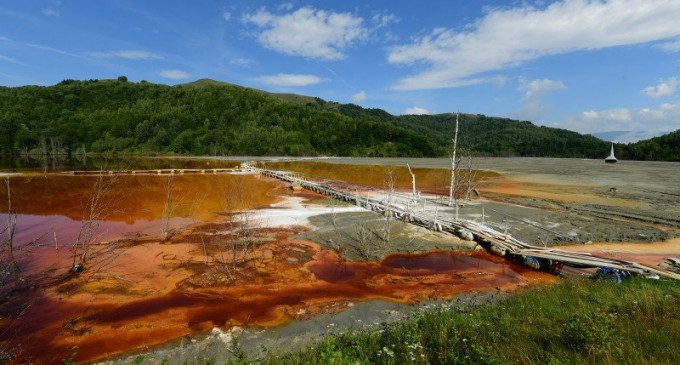 „Roșia Montană”. Câteva adevăruri despre bogățiile României și ce ar trebui să facem cu ele acum