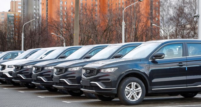 SUA măresc semnificatv tarifele vamale pentru vehiculele electrice din China